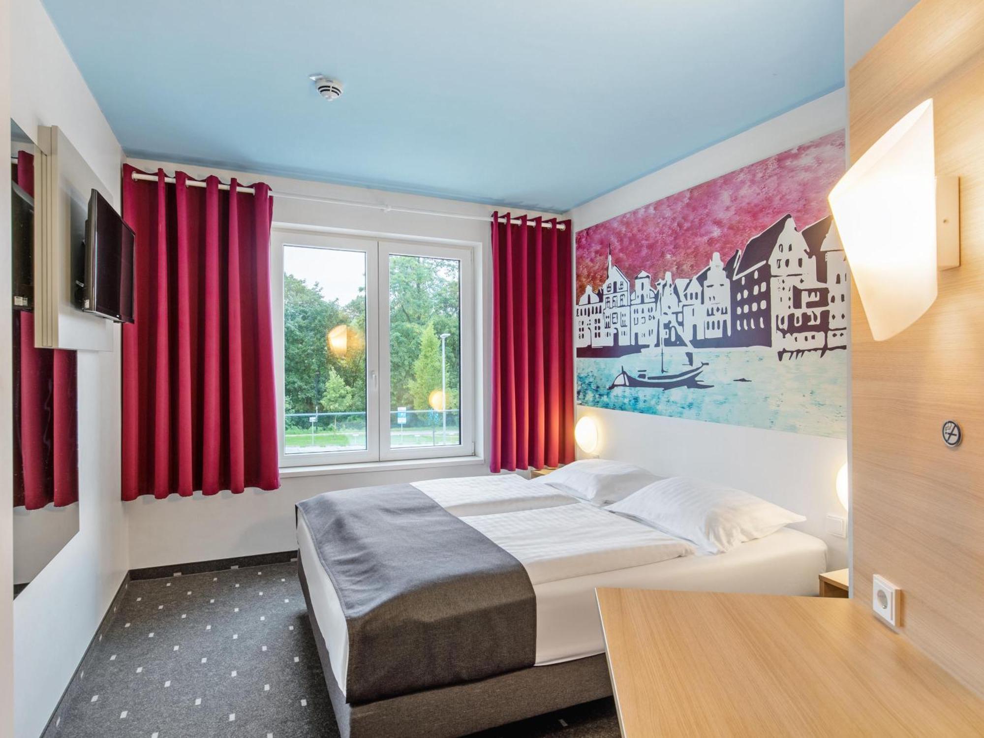 B&B Hotel Lueneburg Eksteriør bilde