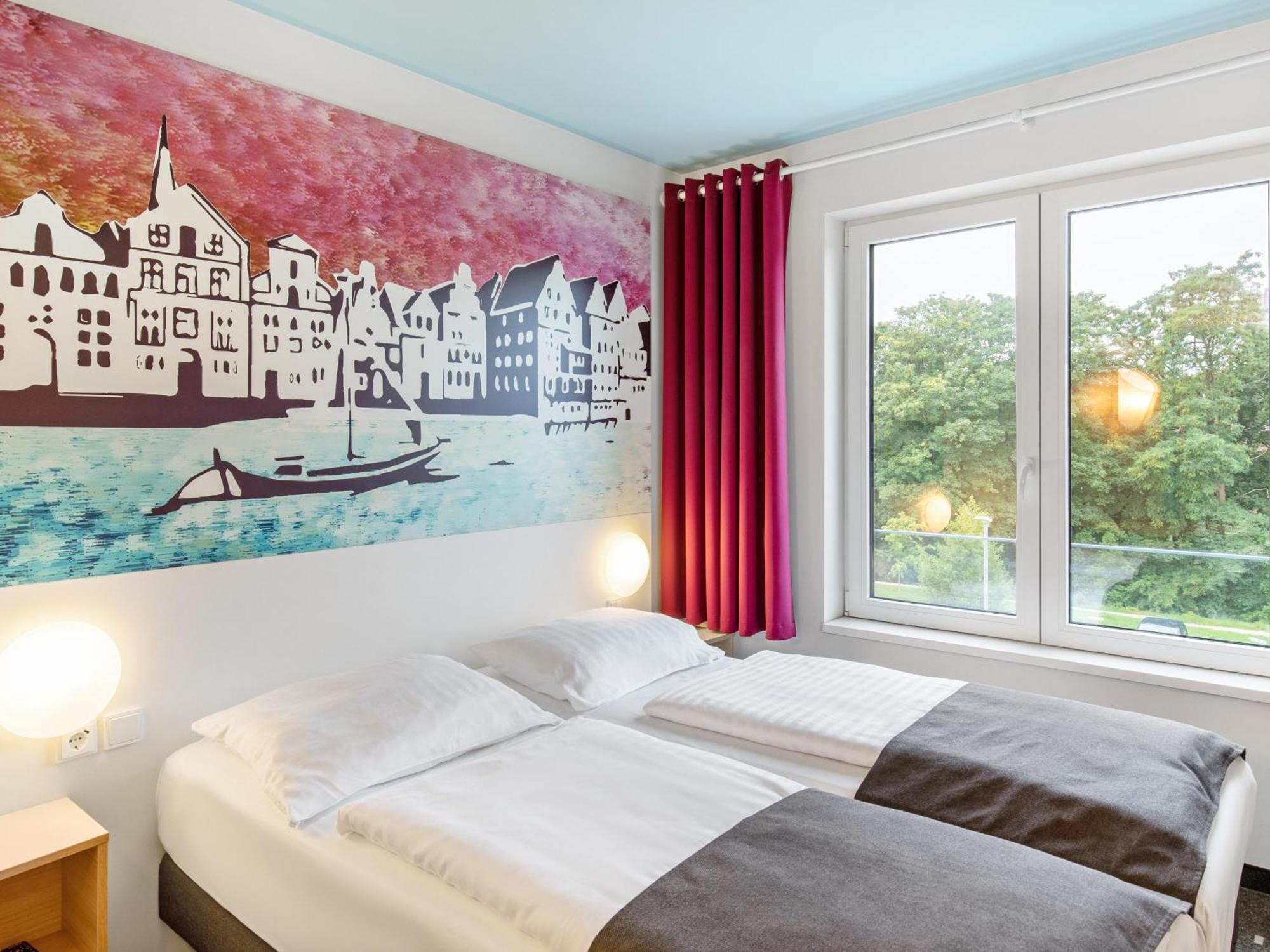 B&B Hotel Lueneburg Eksteriør bilde